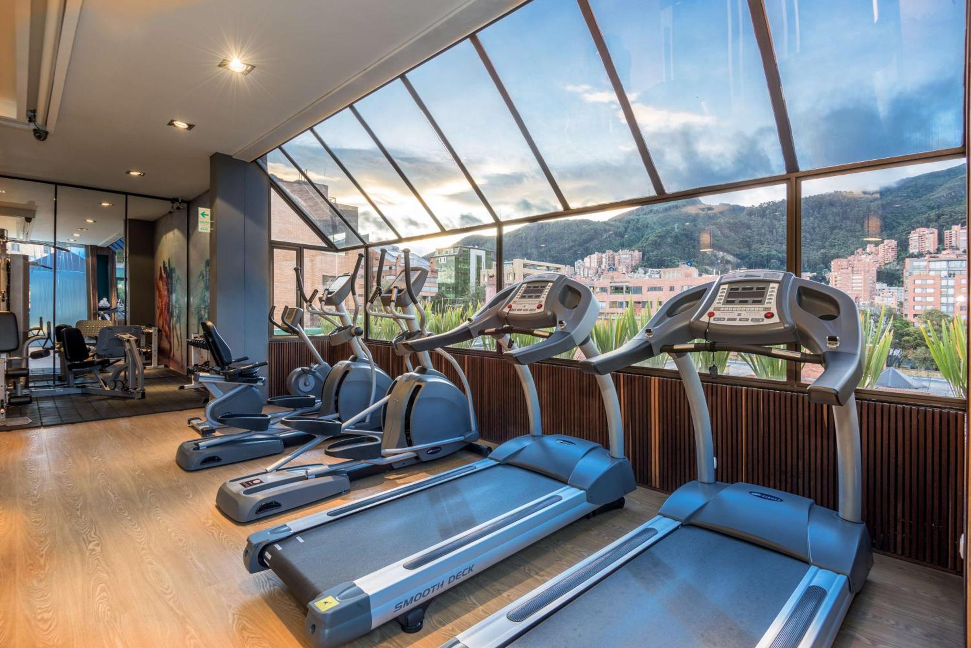 Отель Nh Collection Bogota Andino Royal Экстерьер фото The gym at the hotel
