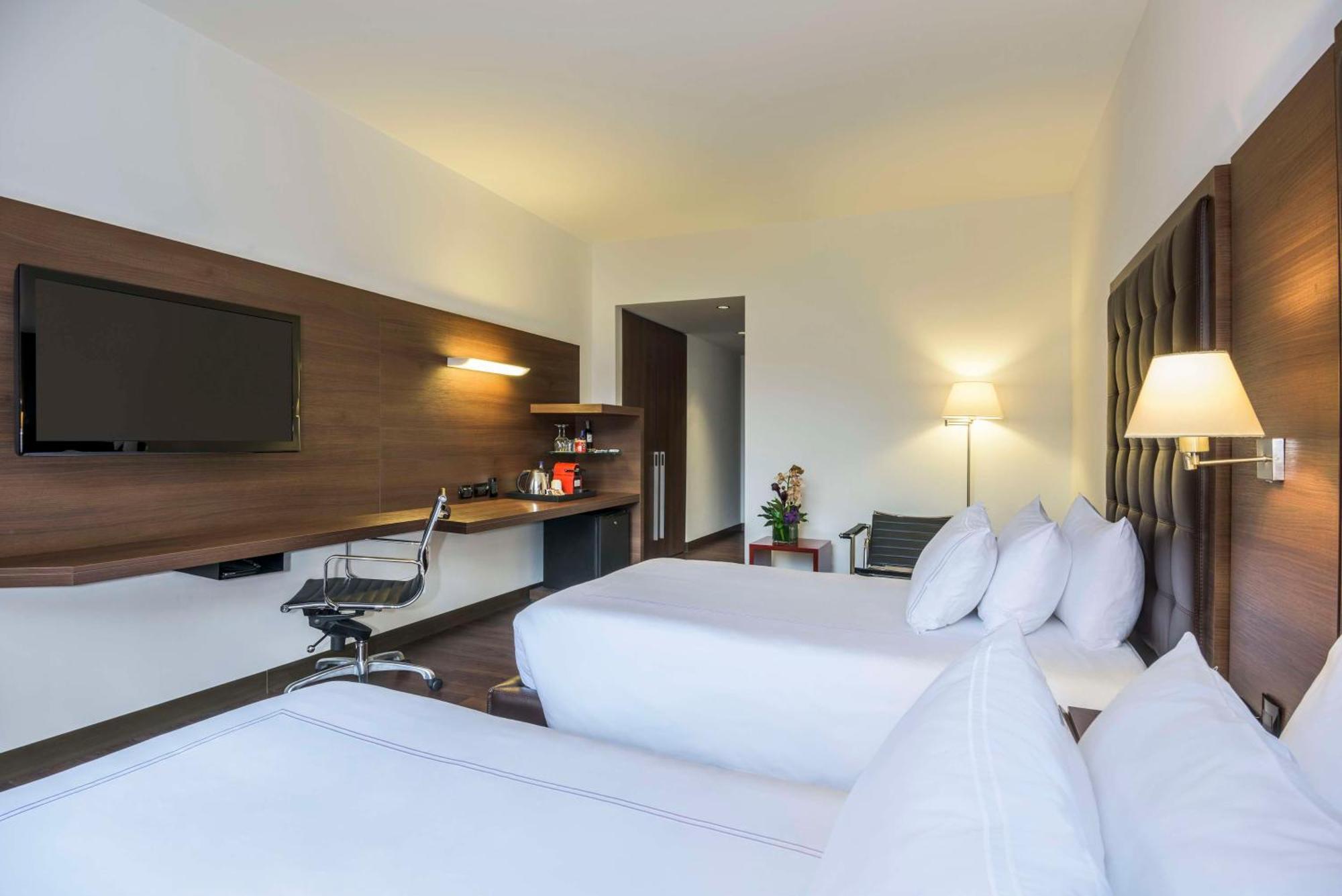 Отель Nh Collection Bogota Andino Royal Экстерьер фото A typical room at the hotel